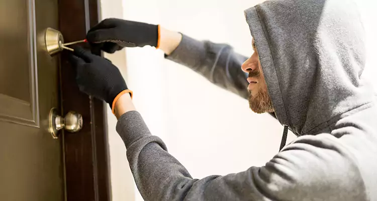 Emergency Motel Lock Repairs—Available 24/7 in Stuart, FL