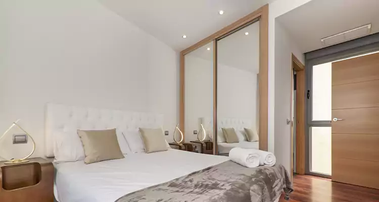 Sliding Wardrobe Door Mirror Replacement in Stuart, FL